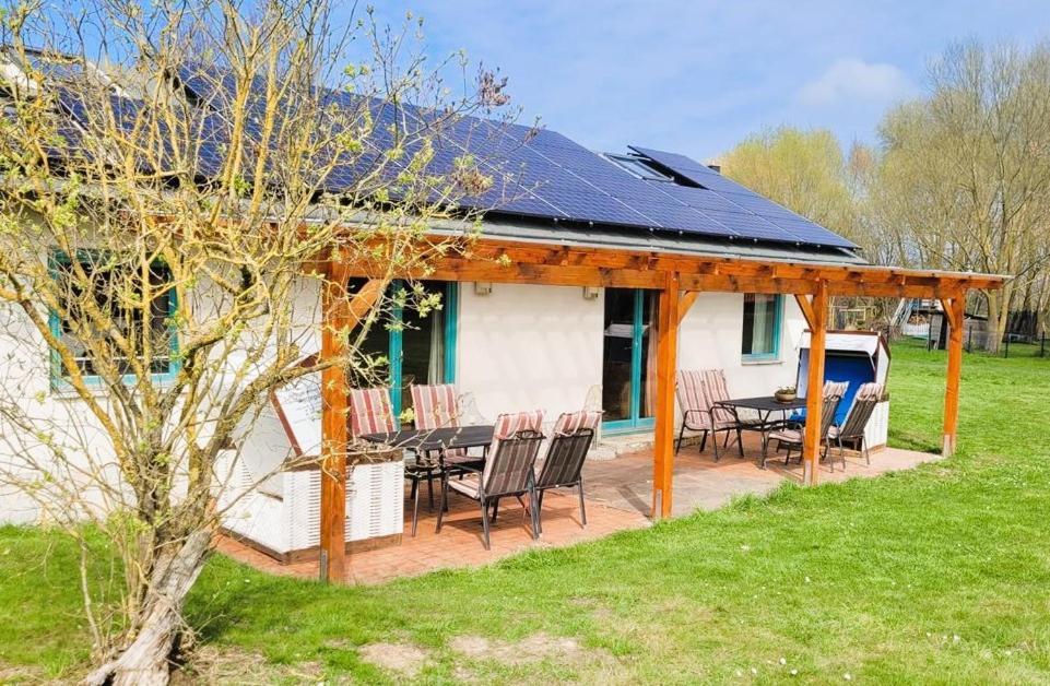 Pension Landhaus Teichgraf Wolgast Bagian luar foto